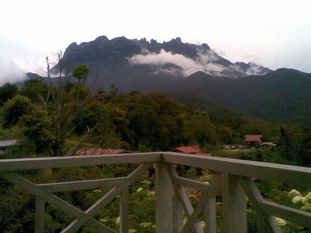 ซีเซอร์ เพลส Motel Kundasang ภายนอก รูปภาพ