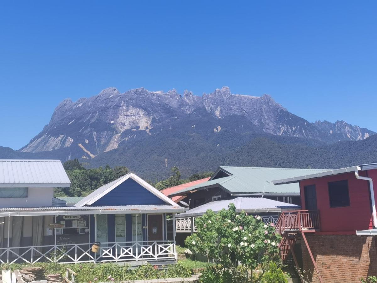 ซีเซอร์ เพลส Motel Kundasang ภายนอก รูปภาพ