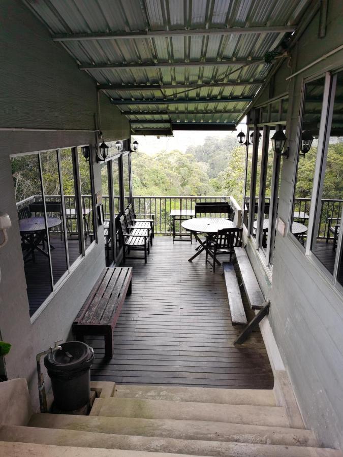 ซีเซอร์ เพลส Motel Kundasang ภายนอก รูปภาพ