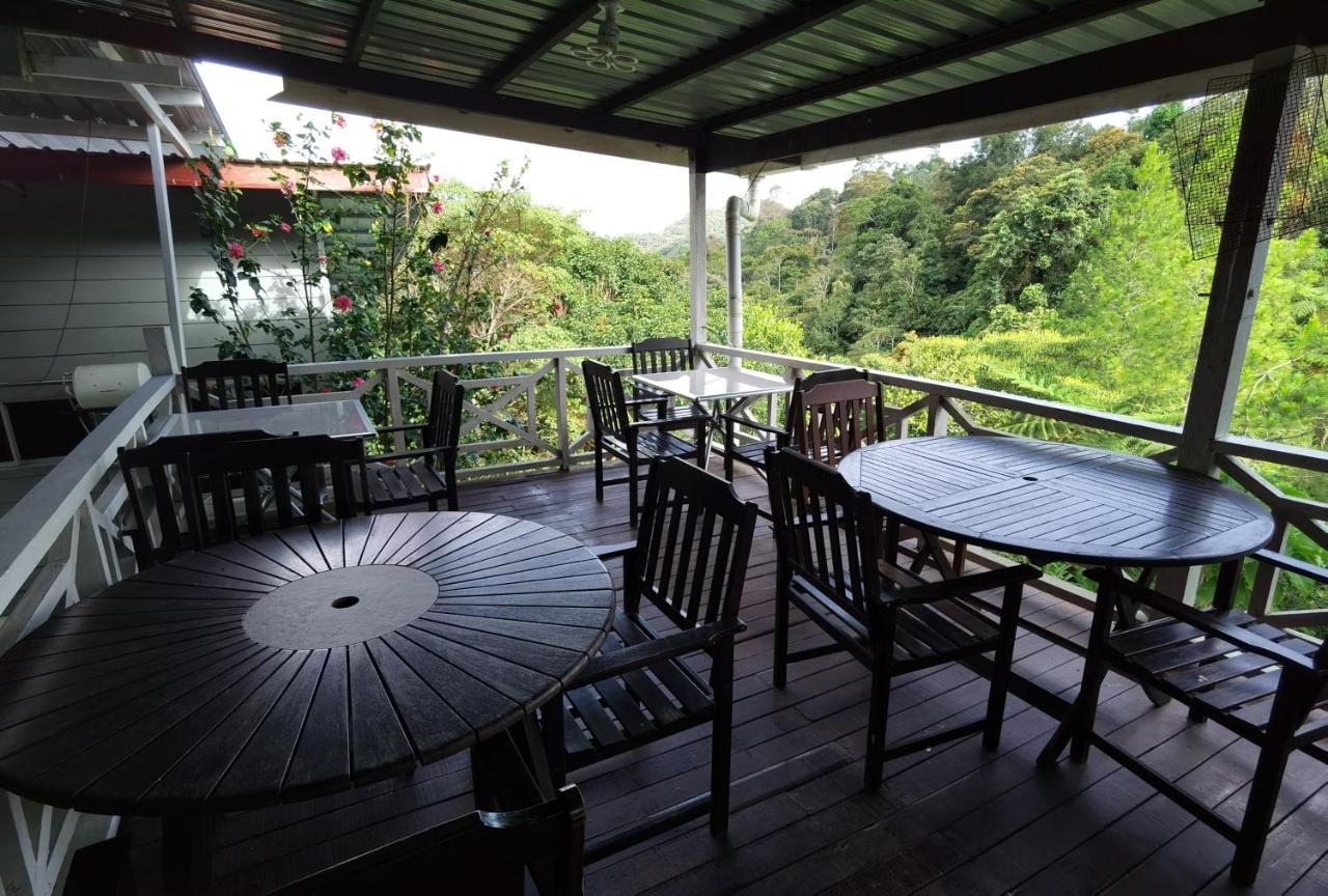 ซีเซอร์ เพลส Motel Kundasang ภายนอก รูปภาพ