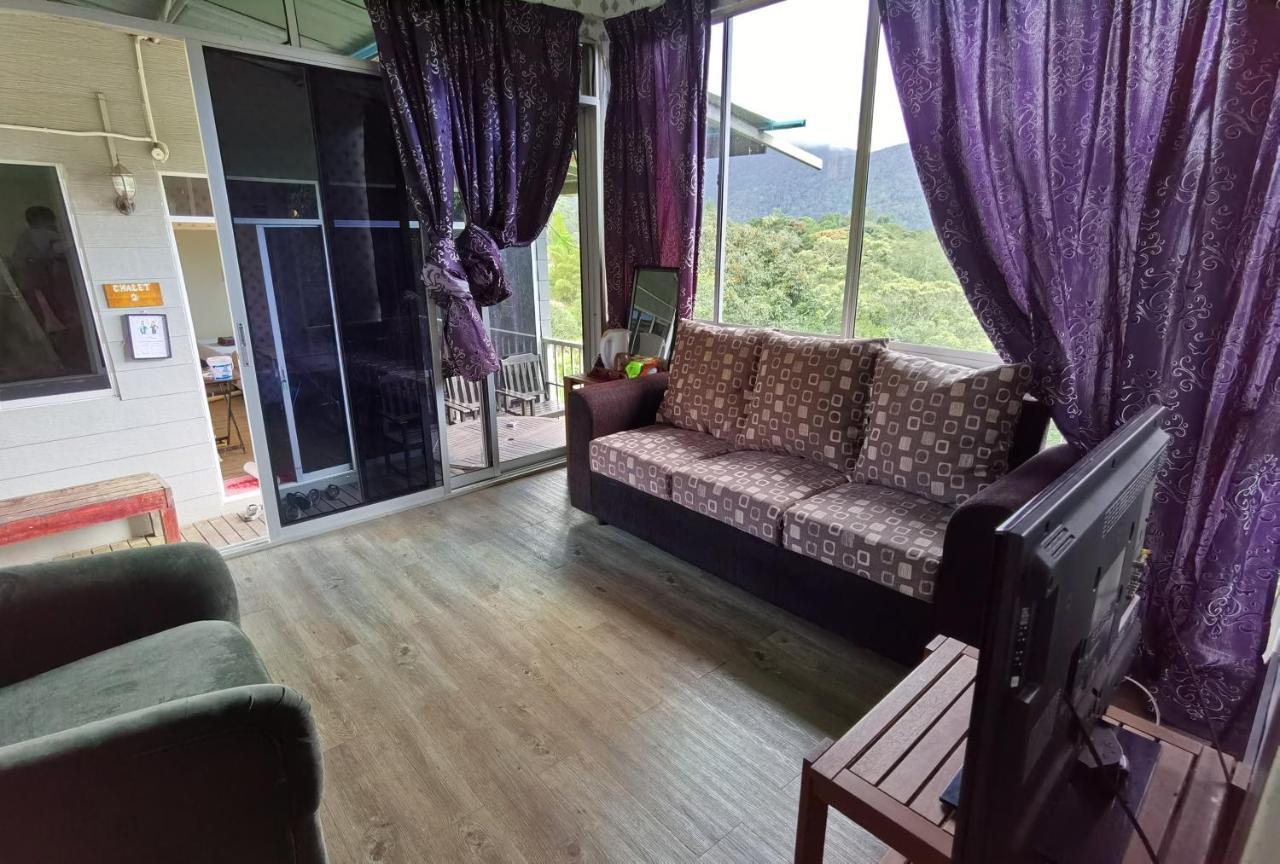 ซีเซอร์ เพลส Motel Kundasang ภายนอก รูปภาพ
